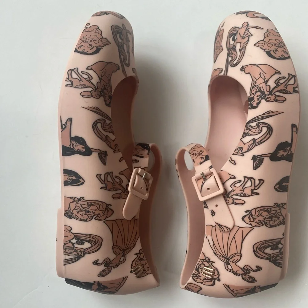 MINI MELISSA Disney Princess Mary Janes size 3. Cinderella,Moana,Ariel jasmine